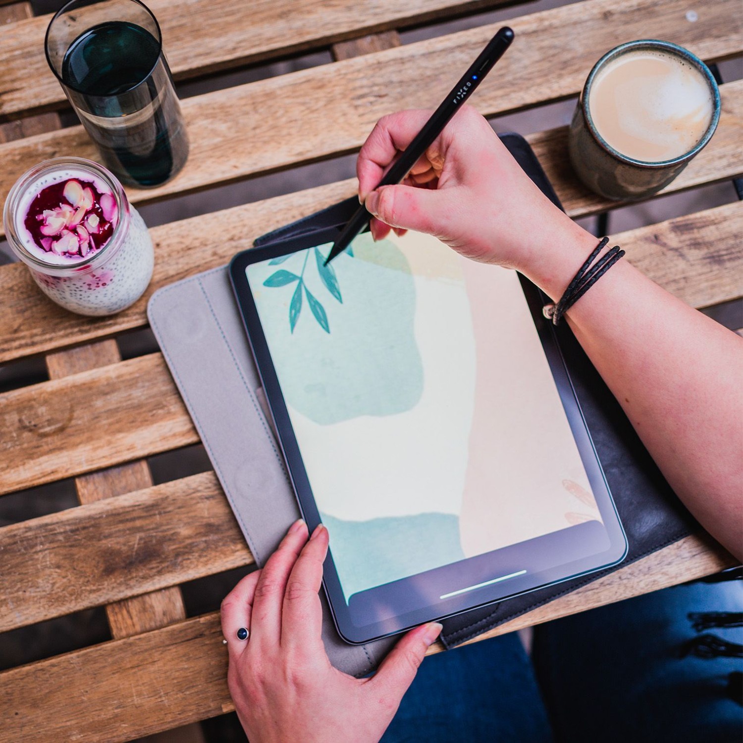 Ochranné tvrdené sklo FIXED PaperGlass Screen Protector pre Apple iPad 10,9" (2022), číra