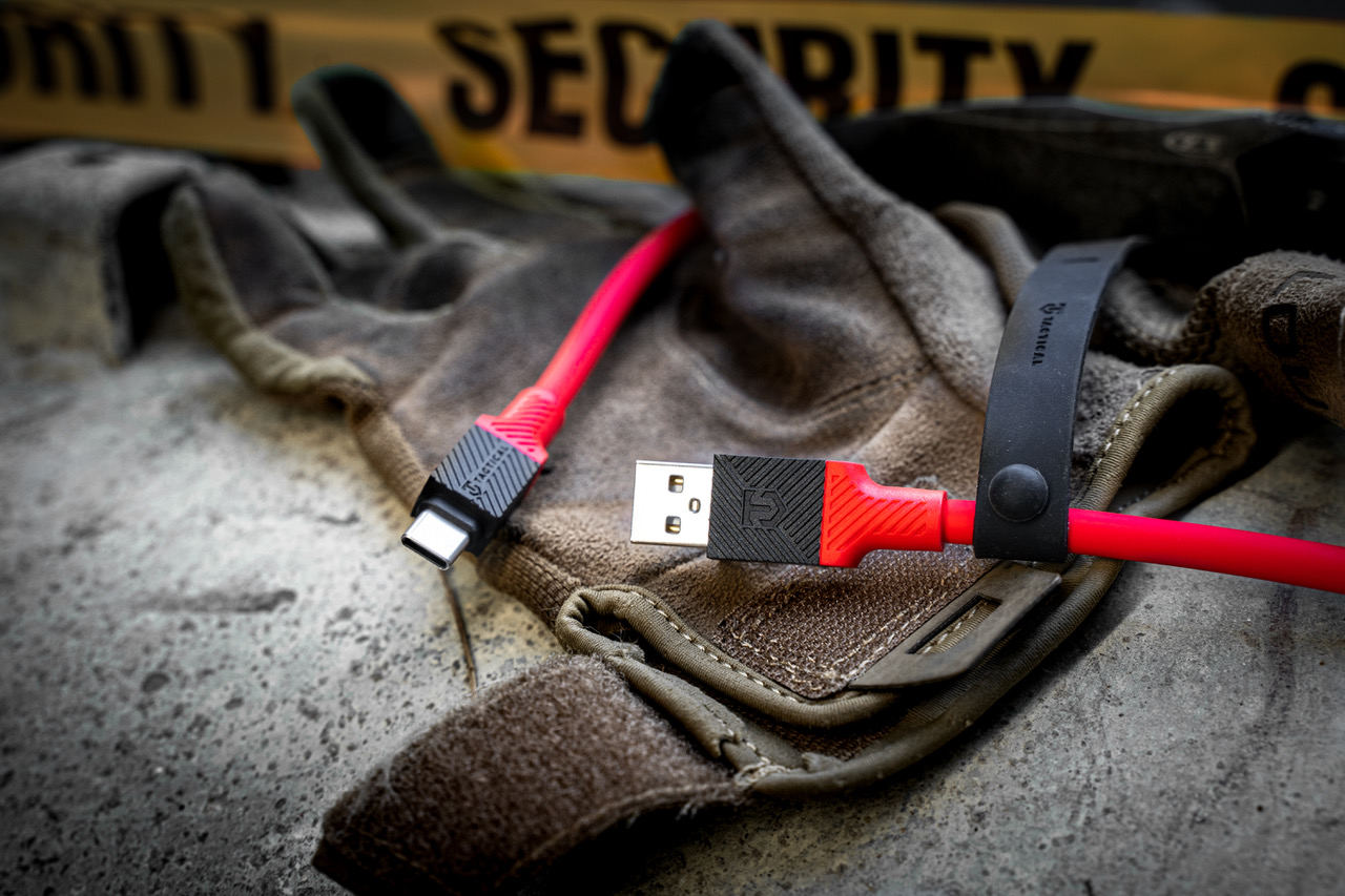 Tactical Fat Man Cable USB-A/Lightning 1m, Red