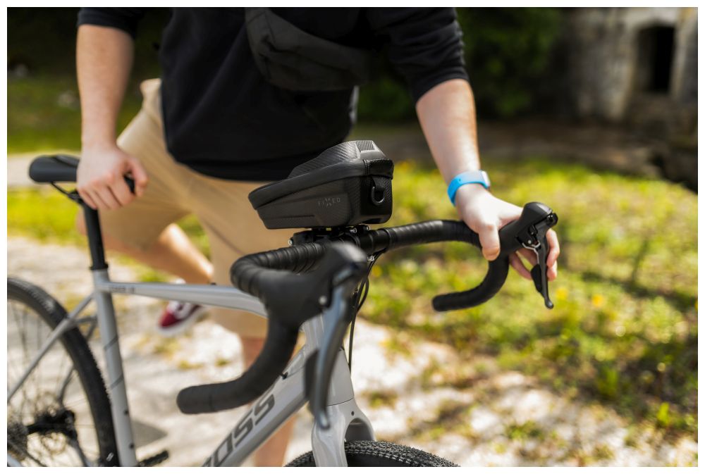 Odnímatelné pouzdro mobilního telefonu na kolo FIXED Bikee Bag, černý