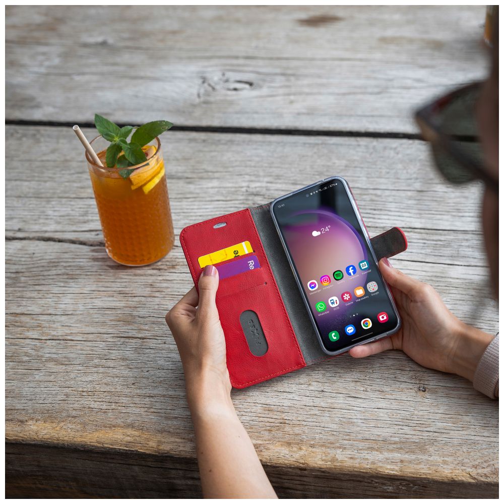 Pouzdro typu kniha FIXED Opus pro Samsung Galaxy A36 5G, červené