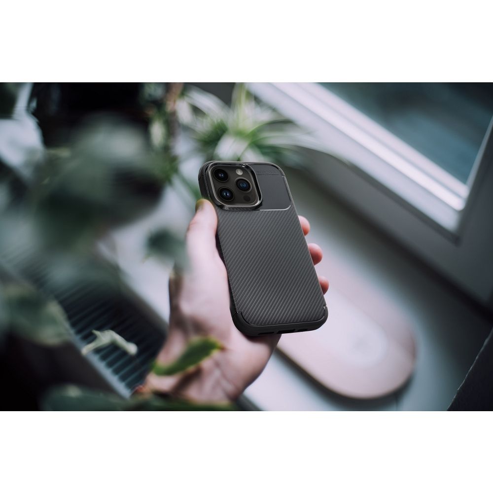 Case CARBON PREMIUM for IPHONE 13 black