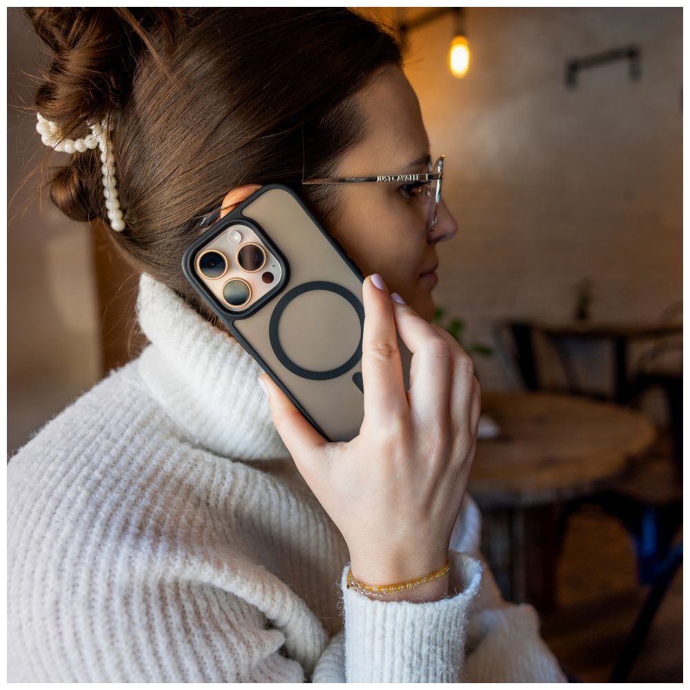 Zadní kryt FIXED MagMisty s podporou Magsafe pro Apple iPhone 16e, černý