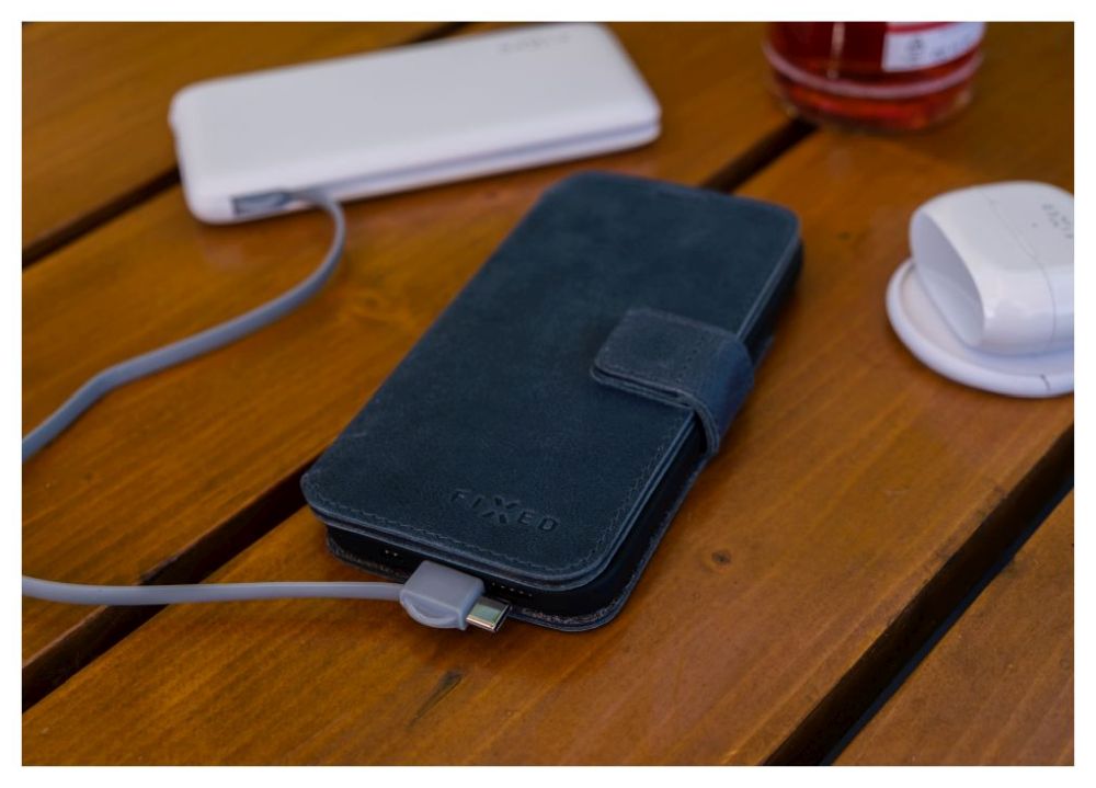 Kožené pouzdro typu kniha FIXED ProFit pro Samsung Galaxy A36 5G, modré