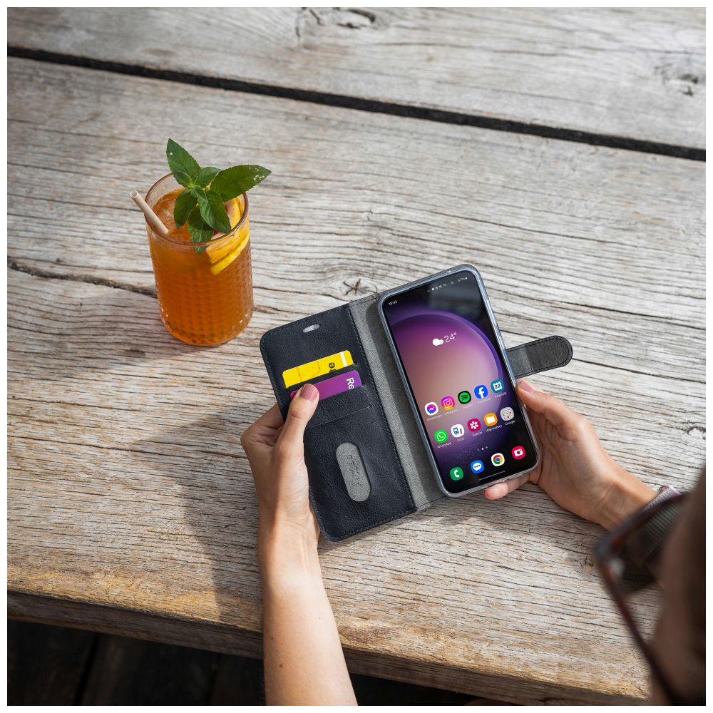 Flipové pouzdro FIXED Opus pro Motorola Moto G86 Power, černá