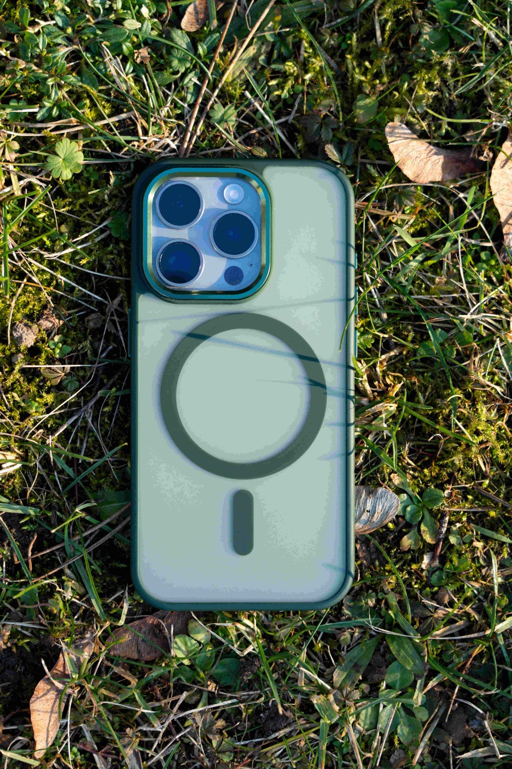 Pouzdro SWISSTEN MagStick FLEX pro Apple iPhone 17 Pro Max, zelená