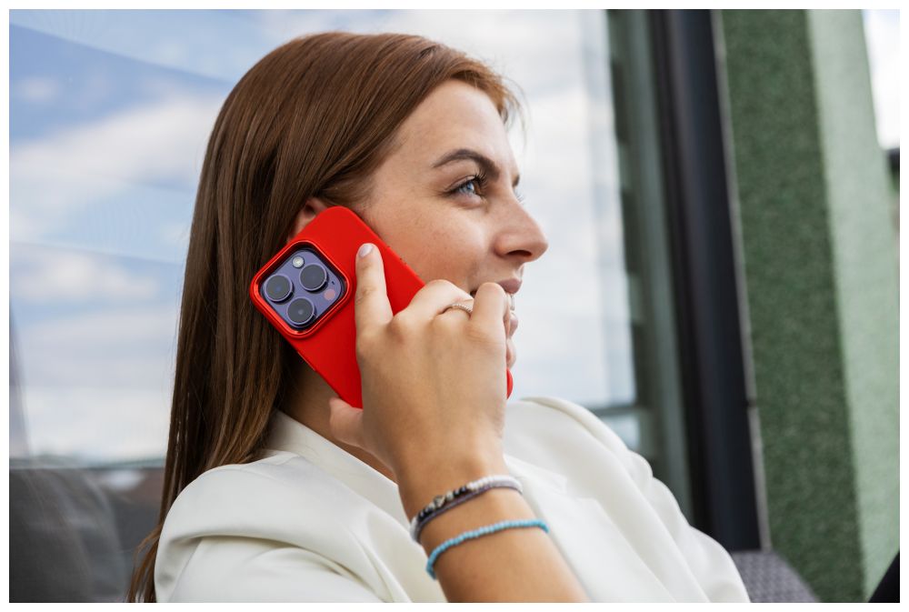 Zadní kryt FIXED MagFlow s podporou MagSafe pro Apple iPhone 17 Pro Max, červený