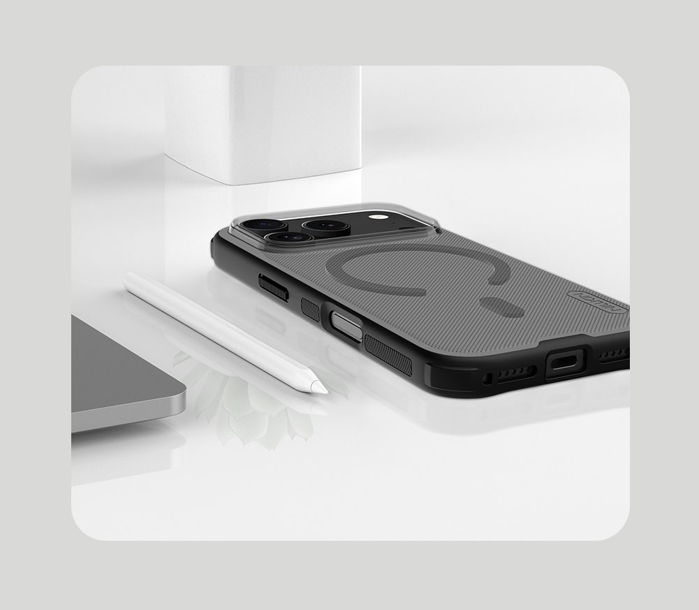 Nillkin Super Frosted PRO Magnetic Zadní Kryt pro Apple iPhone 17 Pro Transparent Black