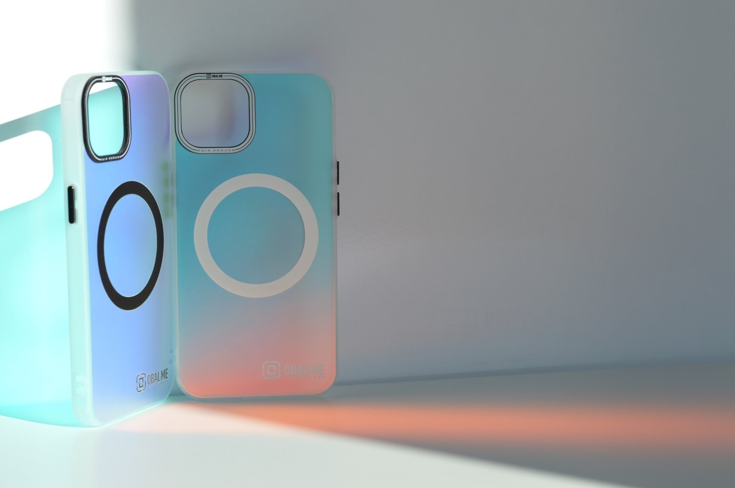 OBAL:ME HoloMag Kryt pro Apple iPhone 17 White