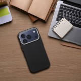 Pouzdro Case KEVLAR compatible with MagSafe pro Apple iPhone 17 Pro Max, černá