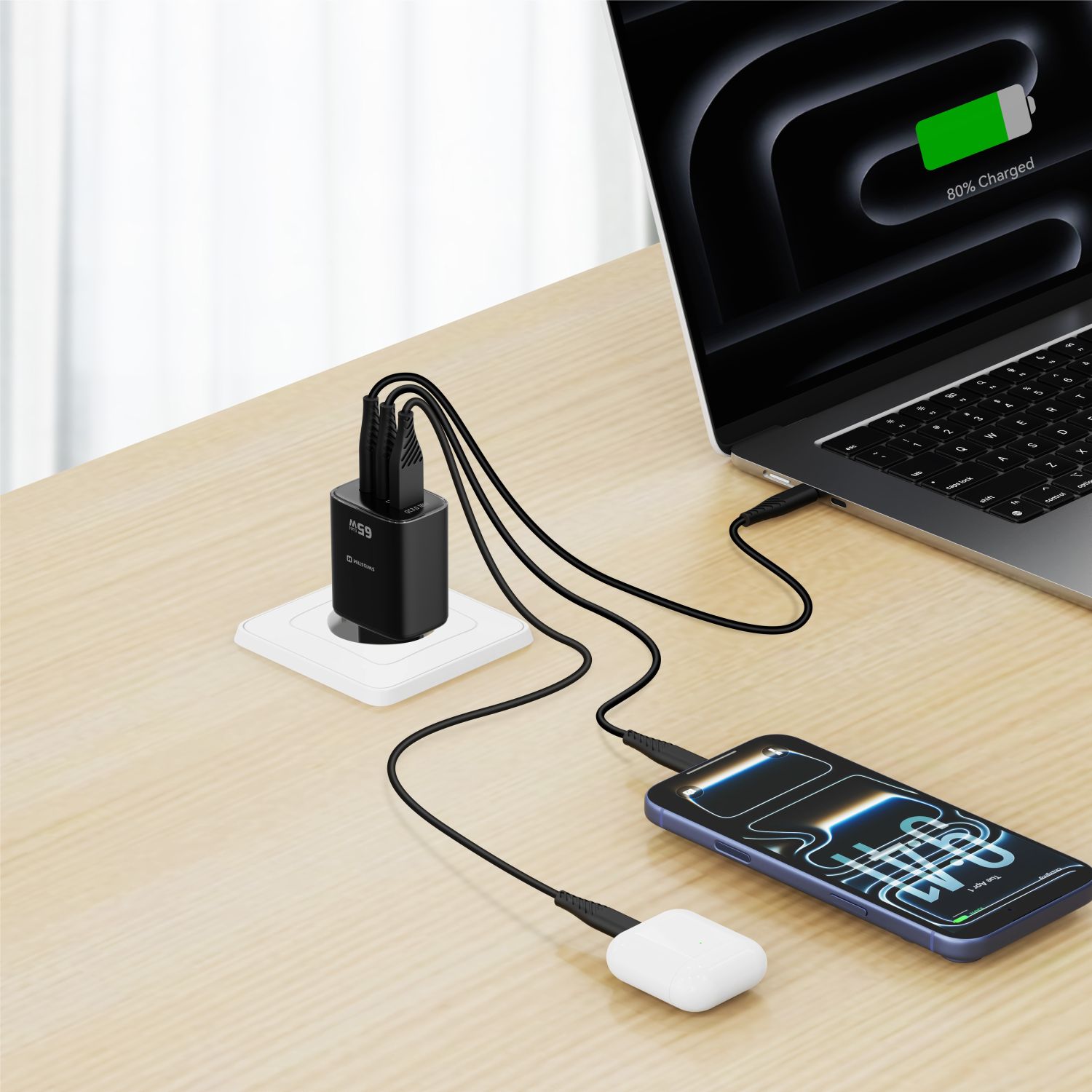 Swissten Síťový Adaptér Edge GaN 2x USB-C PD 65W + 1x USB-A 18W QC černá