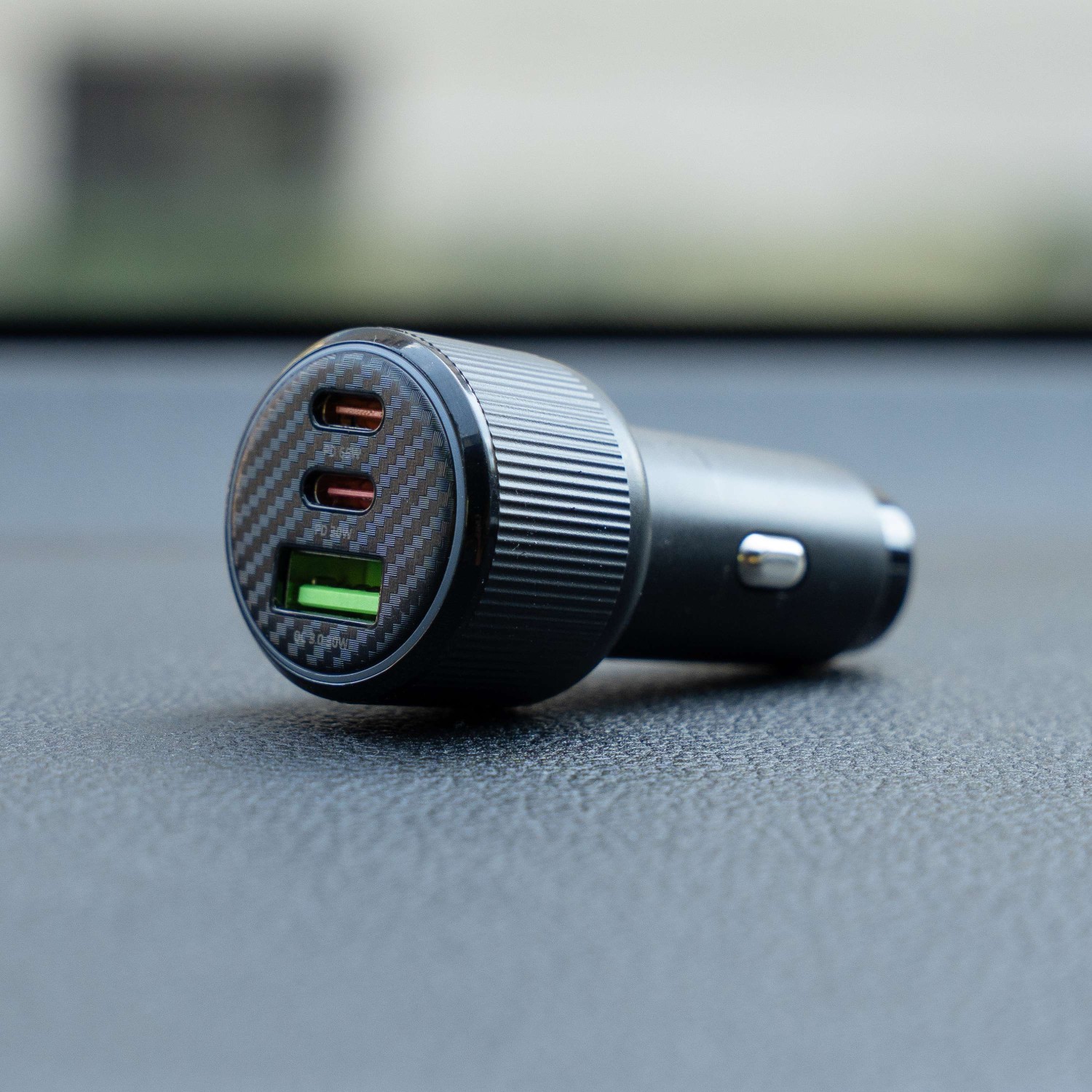 Swissten CL Adaptér 2x USB-C PD + USB-A, 95W černá