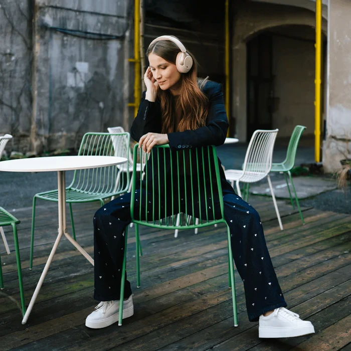 LAMAX HighComfort2 ANC bílá