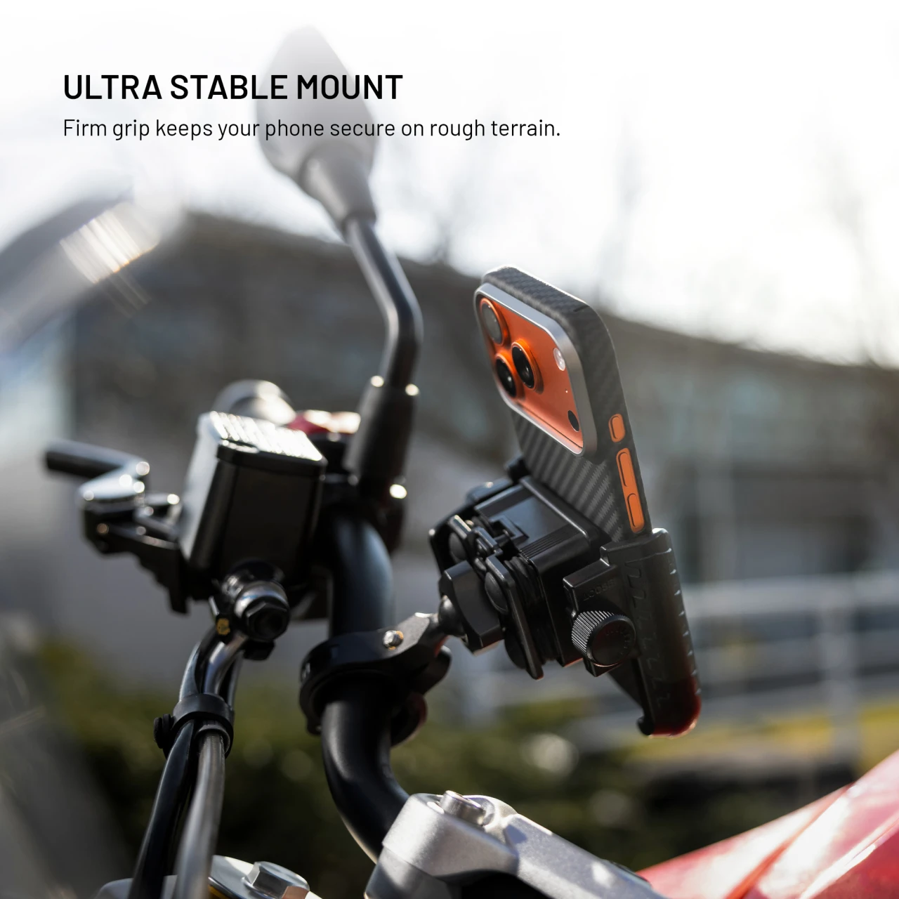 Univerzální držák mobilního telefonu na motorku a kolo FIXED Bikee Anti-Shock s antivibračním modulem, černý