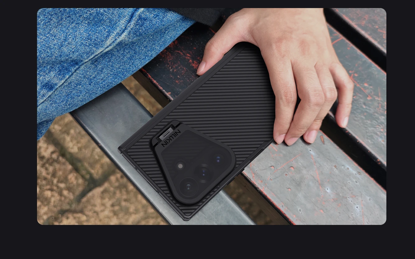 Nillkin CamShield Prop Magnetic (Transparent Lens) Zadní Kryt pro Samsung Galaxy Z Fold 8 Ultra Black