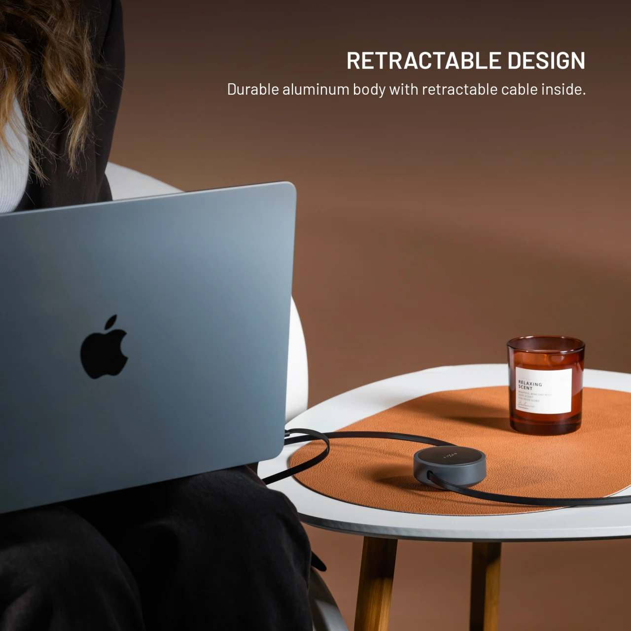 Navíjecí kabel FIXED Retractable Cable s konektory USB-C/USB-C, 1m, PD 100W, 480Mbps, šedá