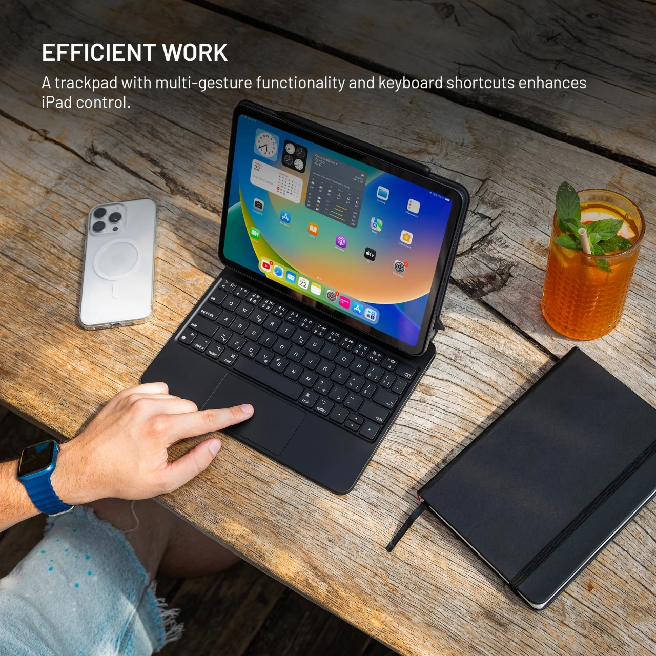 Pouzdro s bezdrátovou klávesnicí FIXED Typee pro Apple iPad Pro 12,9" (2018-2022)/iPad Pro 13"/iPad Air 13", CZ, černá