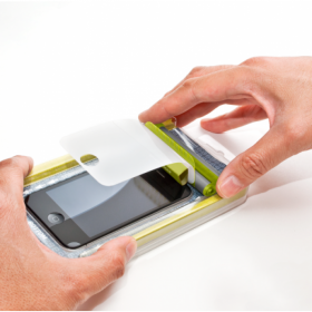 SLUŽBA - Odborné lepenie fólií Screenshield alebo 3mk