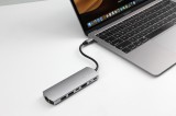 Hliníkový FIXED HUB 7IN1 s rozhraním USB-C pro notebooky a tablety