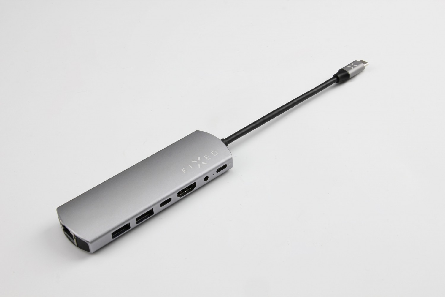 Hliníkový FIXED HUB 7IN1 s rozhraním USB-C pro notebooky a tablety
