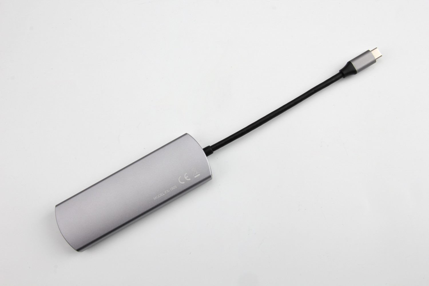 Hliníkový FIXED HUB 7IN1 s rozhraním USB-C pro notebooky a tablety